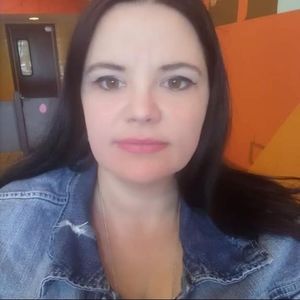 Meet your Posher, Cora